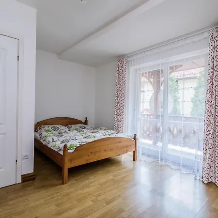 Alloggio in famiglia Przytulne Tuz Obok Szlakow Pieszych I Rowerowych, 800m Do Centrum *